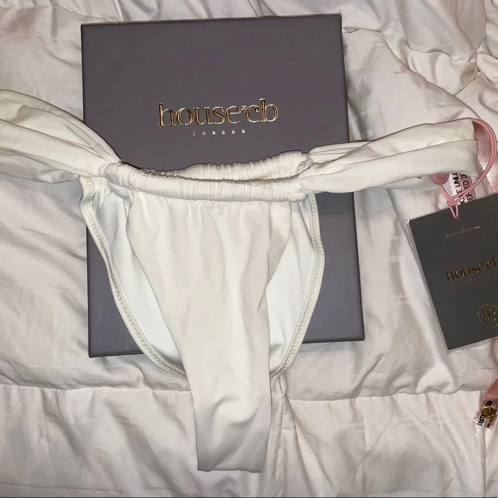 House of CB Cassis Ivory Bikini Top & Athens Ivory Gathered Bikini Bottoms - Picture 5 of 7